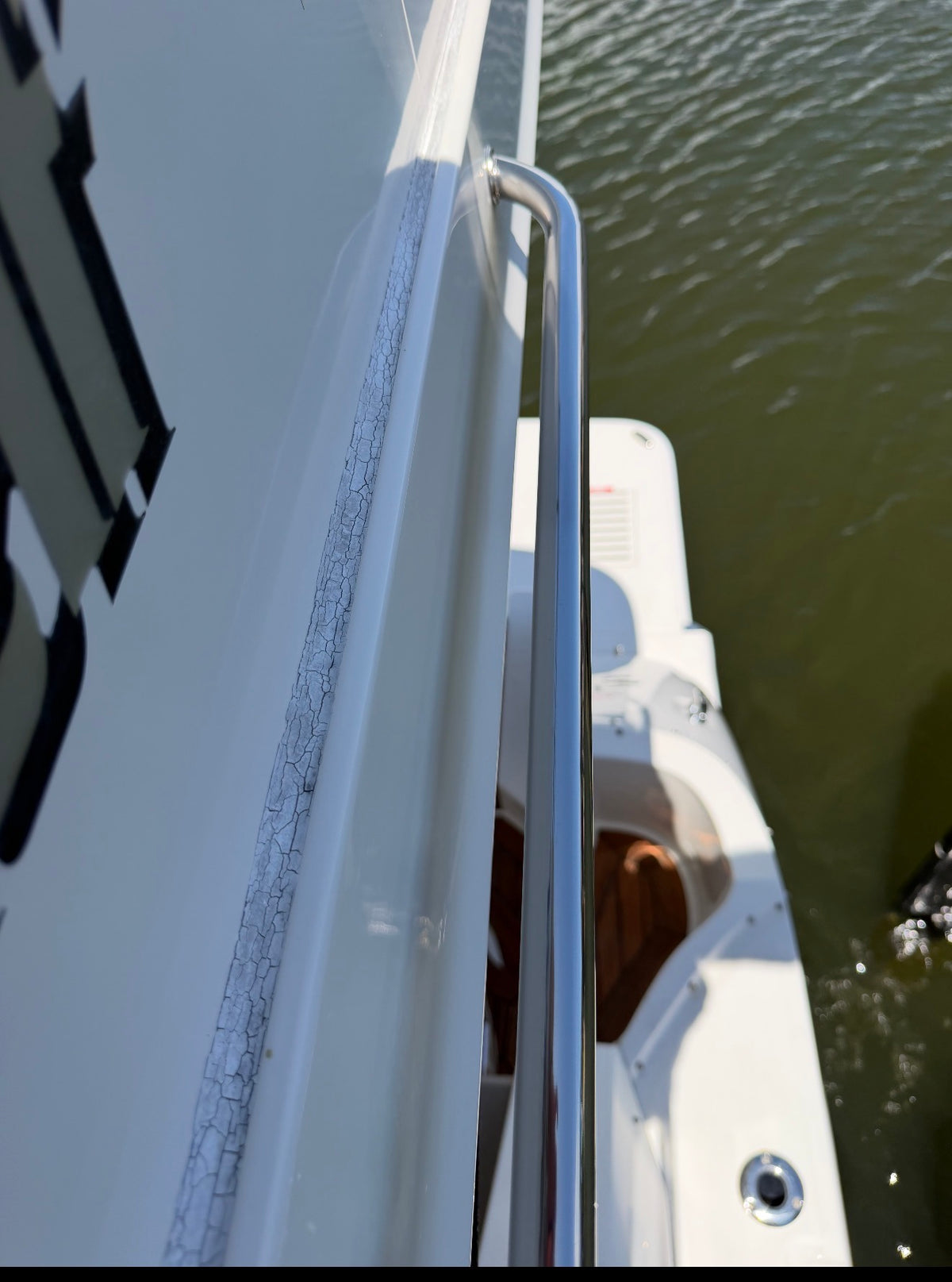Marine Caulking Removal & Replacement