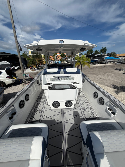Detailed Boat Wash